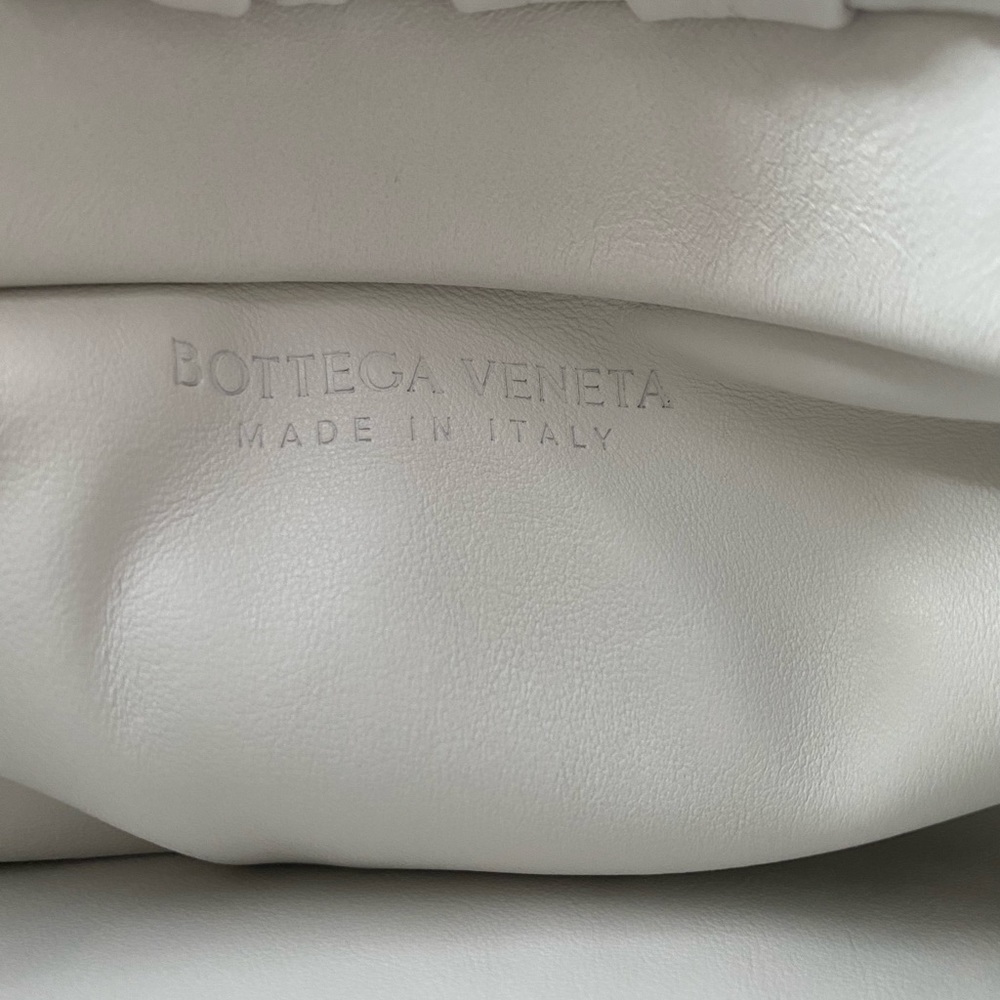 BOTTEGA VENETA Chain Pouch - Picture 6 of 9